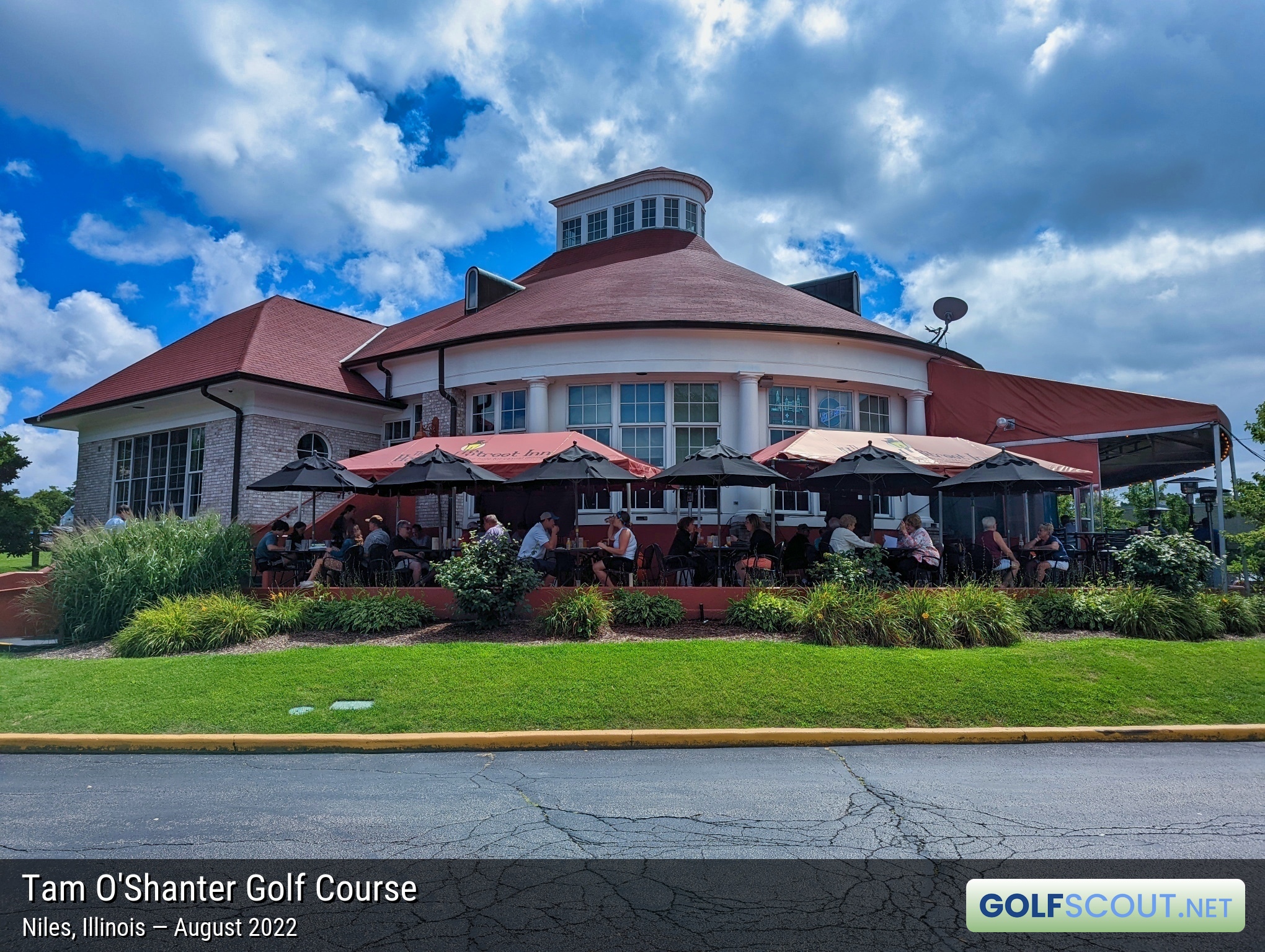 14 photos of the Tam O'Shanter Golf Course Clubhouse, Pro Shop, and